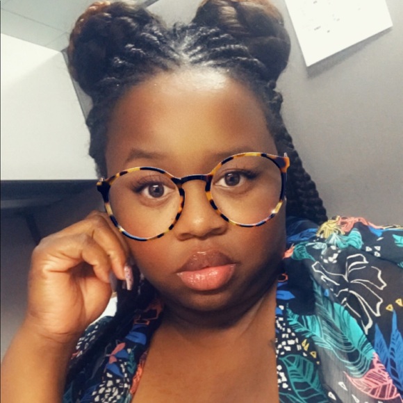 Meet your Posher, Byrd - Picture 1 of 1